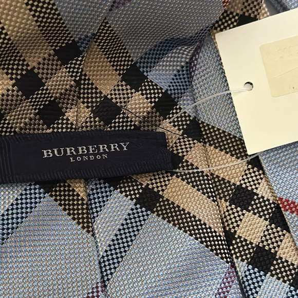 BURBERRY || Authentic Men’s Silk Light Blue & Tan Tartan Tie. Sz. OS - Picture 9 of 12